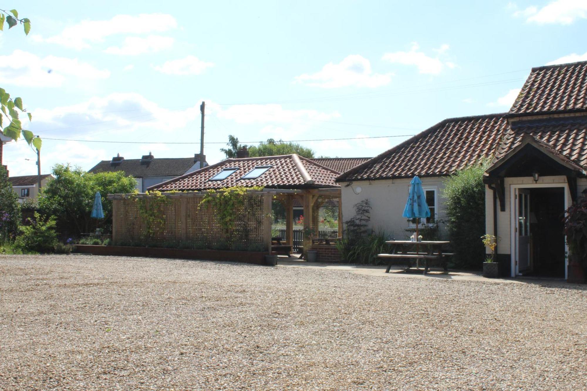 The Black Swan Inn Horsham St Faith Bagian luar foto