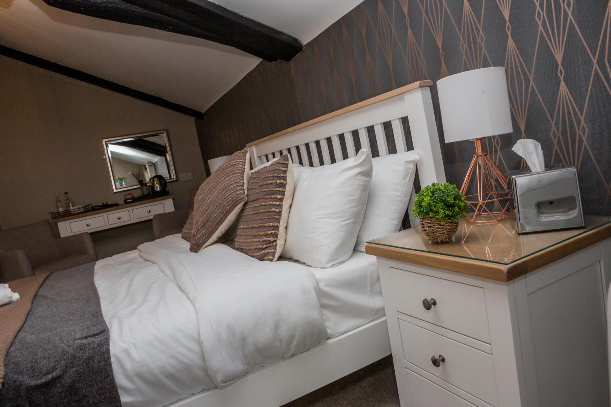 The Black Swan Inn Horsham St Faith Bagian luar foto