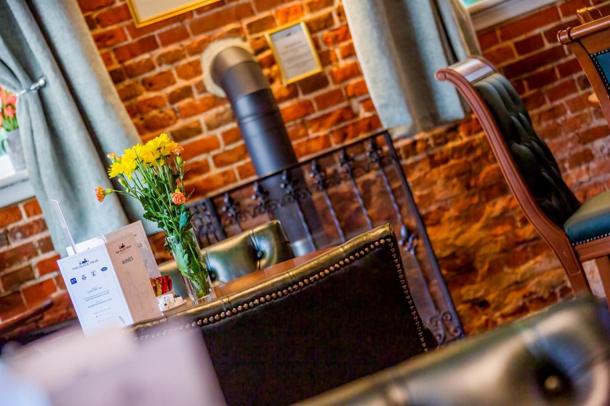 The Black Swan Inn Horsham St Faith Bagian luar foto