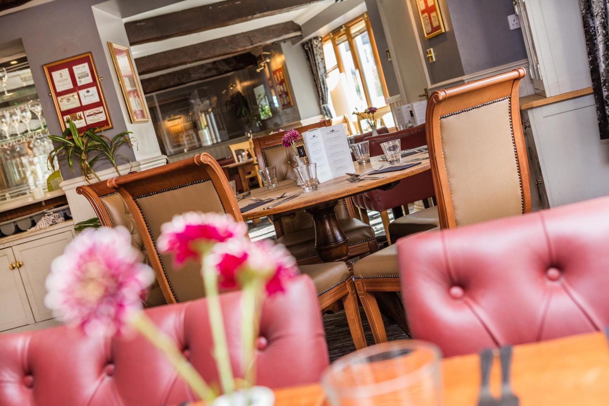 The Black Swan Inn Horsham St Faith Bagian luar foto